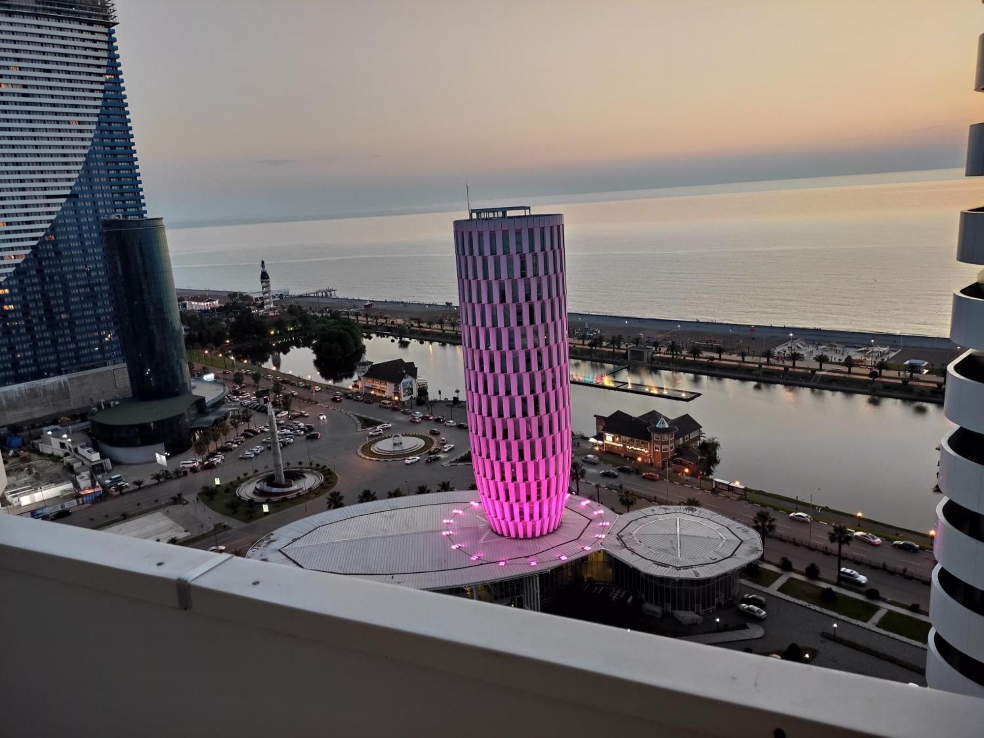Апартамент С Видом На Море Batumi Quarto foto